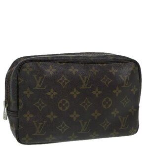 LOUIS VUITTON Monogram Trousse Toilette 23 Clutch Bag
